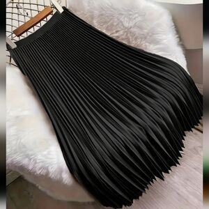 Black Pleated Midi Skirt - Classic Women's Skirt